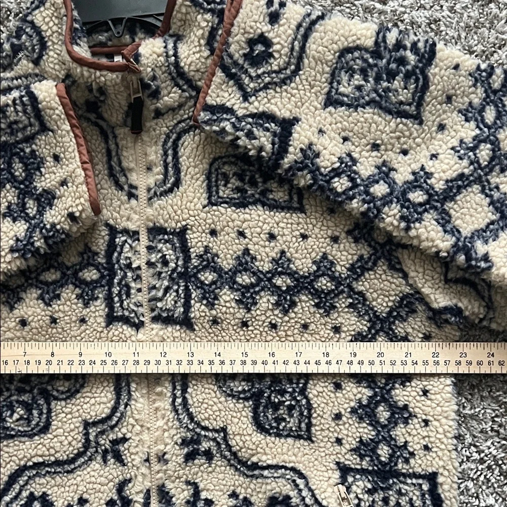 BDG Beige and Navy Patterned Jacket - Picture 10 of 16